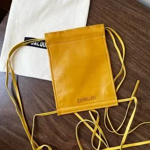 Jacquemus Le Pequeno drawstring bag